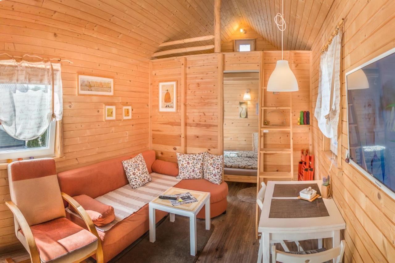 Вилла Tiny House Lavender Podturen Экстерьер фото