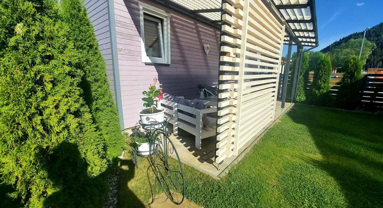 Вилла Tiny House Lavender Podturen Экстерьер фото